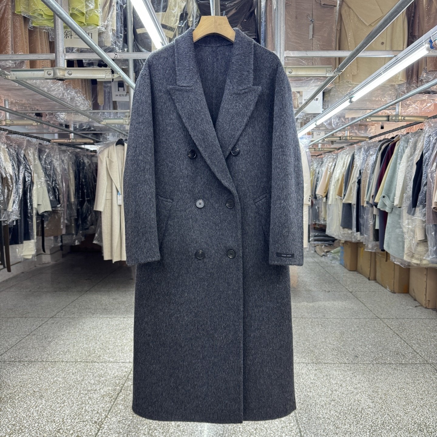 M family yak velvet latte coffee color reversible wool coat women's mid-length woolen jacket Song Yuqi is the same style