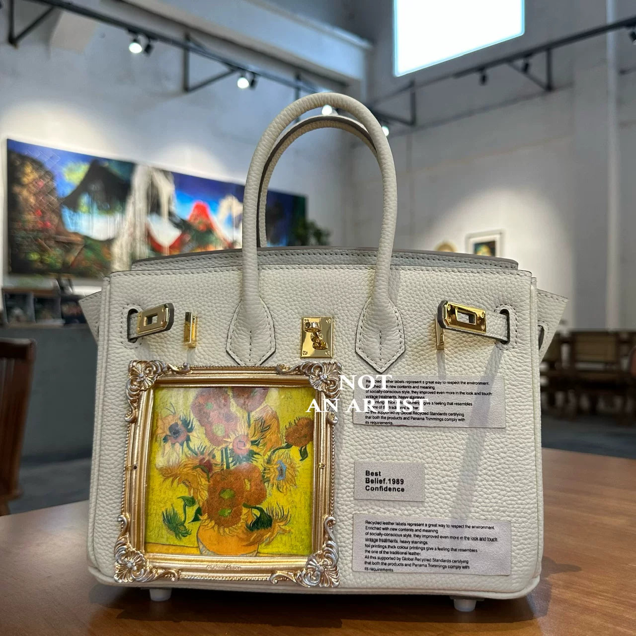 Artist spoof platinum bag series, Van Gogh's sunflower paintings, walking museum, platinum bag, art student bag