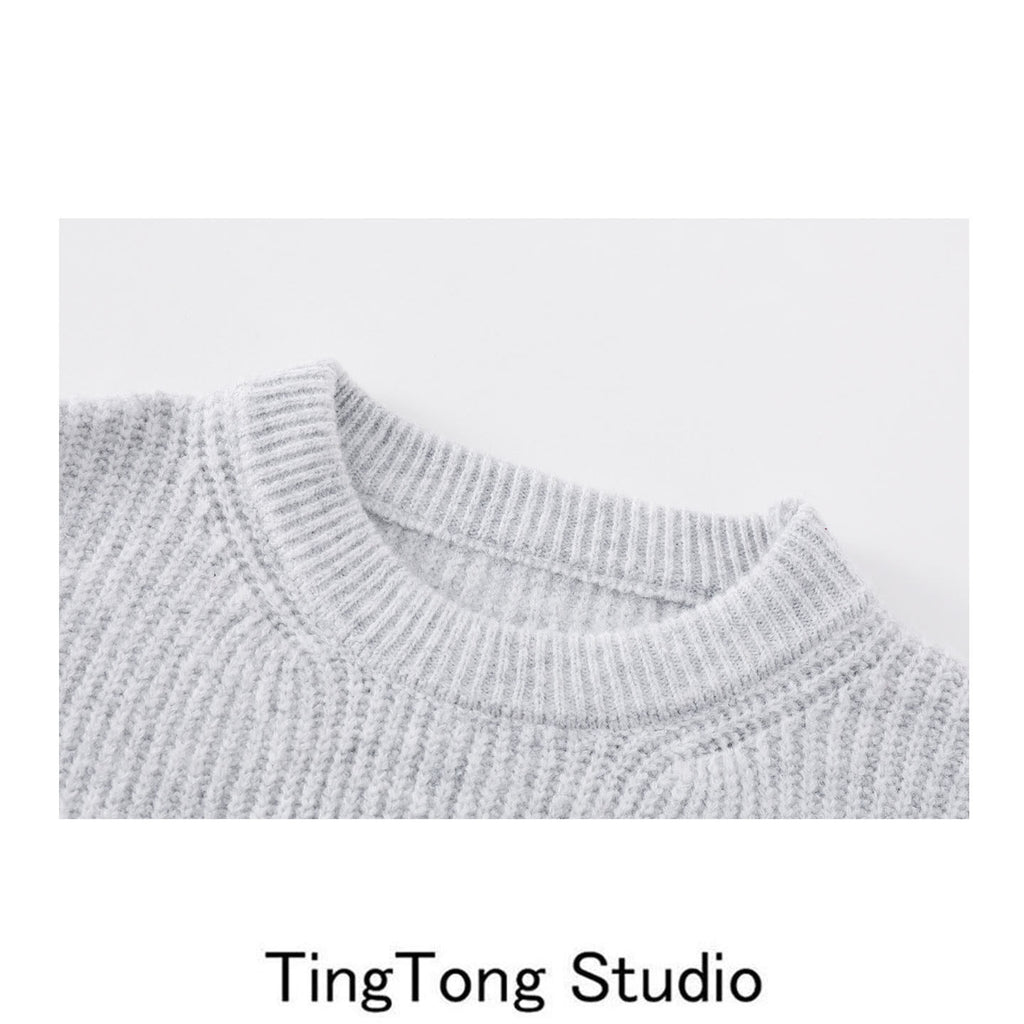 Cat pattern crew neck gray sweater women's new versatile sweet and loose pullover knitted top for autumn and winter 2025