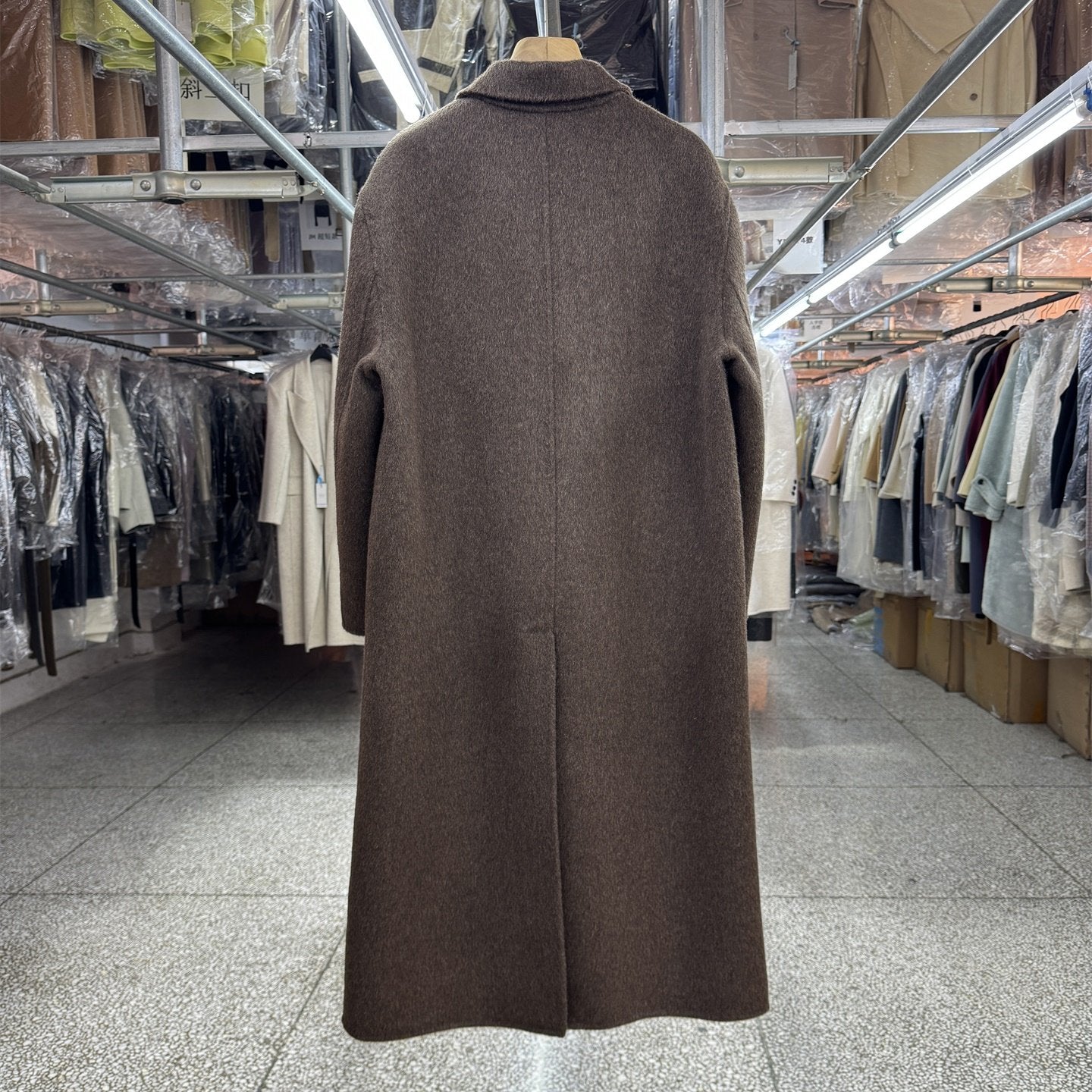 M family yak velvet latte coffee color reversible wool coat women's mid-length woolen jacket Song Yuqi is the same style