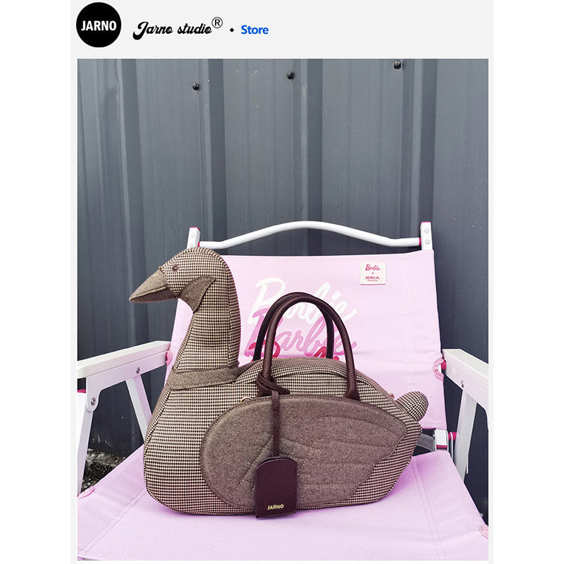 2025 new personalized creative duck bag is unique and super good-looking, animal bag hand-held crossbody bag has a niche design