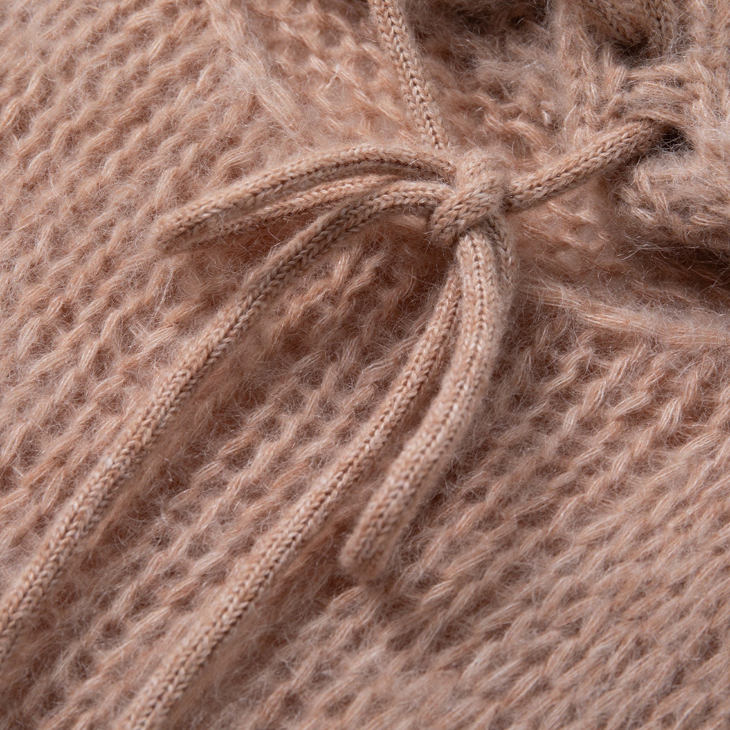 BANGON French gentle sweater 2025 new lazy temperament versatile knitted long-sleeved top for women