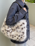 (ROCKER CHEN) fur bag fawn pattern curly winter ring buckle shoulder bag tote bag