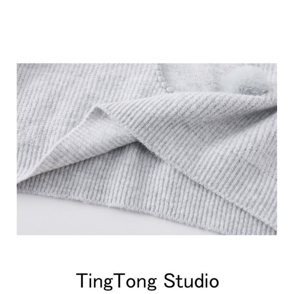 Cat pattern crew neck gray sweater women's new versatile sweet and loose pullover knitted top for autumn and winter 2025