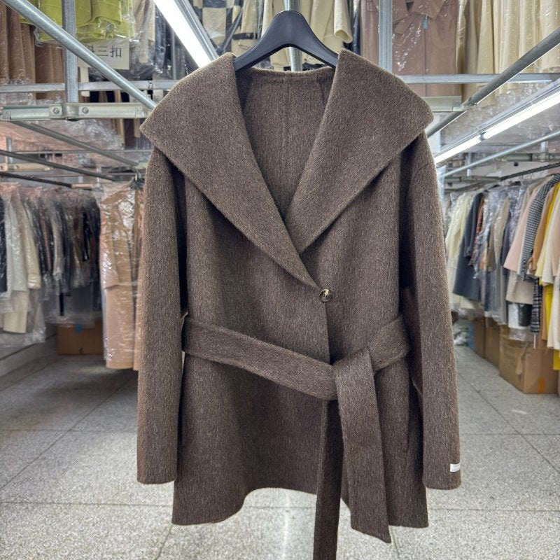 Yak fleece large lapel hooded reversible wool coat women's short small new Korean loose woolen jacket