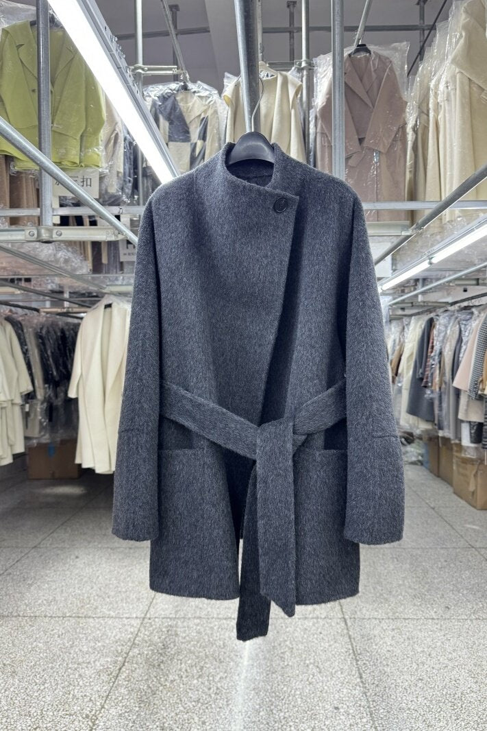 Yak fleece classic black stand-up collar reversible wool coat women's short autumn and winter new one-button simple woolen jacket