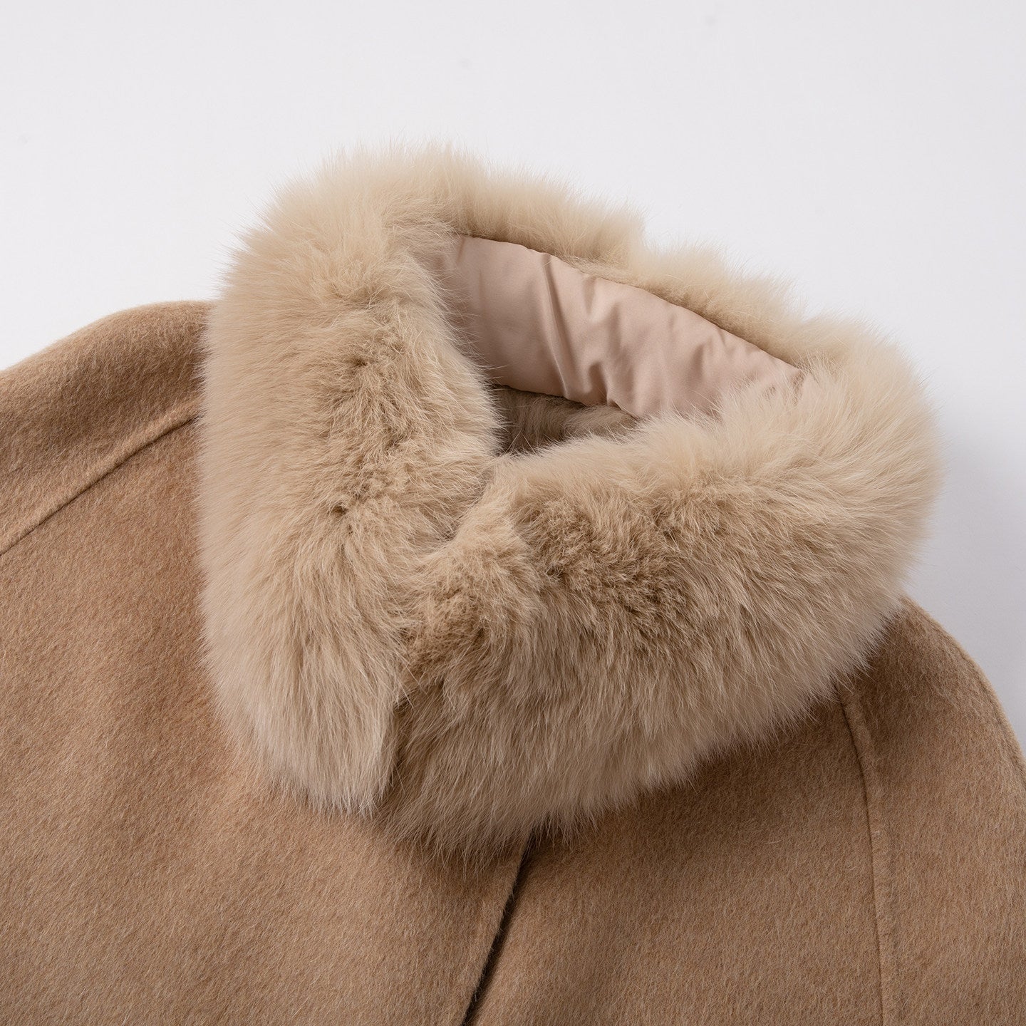 Johor Bahru XINSHAN fur collar patchwork cape shawl jacket celebrity temperament high-end short temperament coat