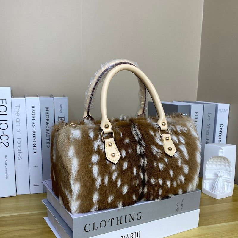 Boston bag sika deer real fur straw handbag bag women's shoulder crossbody fashion plush handbag 2026 new